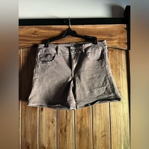 American Eagle size 10, purple gray shorts6 inch inseam midi super stretch